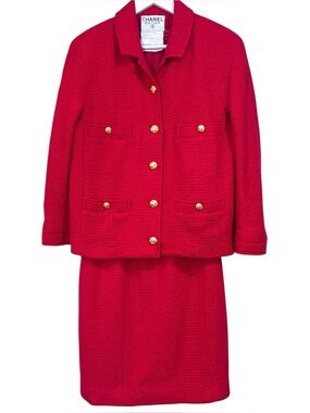 Chanel Boutique Authentic Tweed Wool Skirt Blazer Suit Set Size 36 or 4